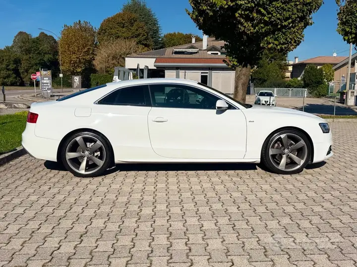 Audi A5 2014 photo 4