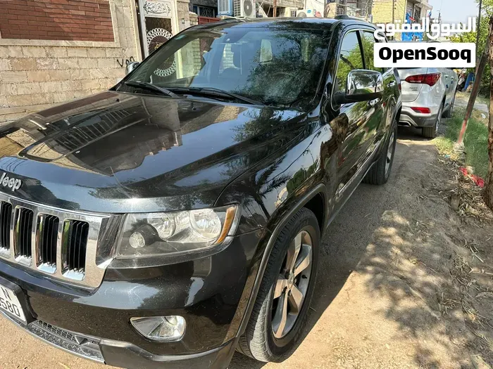 Jeep Grand Cherokee 2012 photo 2