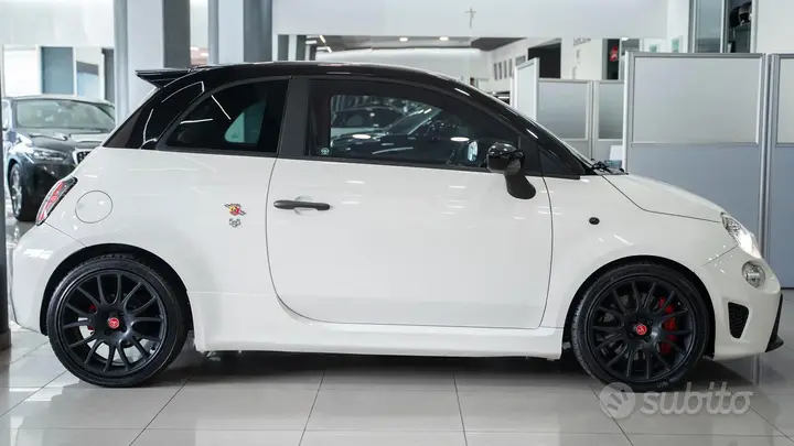Abarth 595 Competizione 2018 photo 5