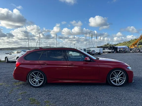 BMW 330I 2016 photo 2