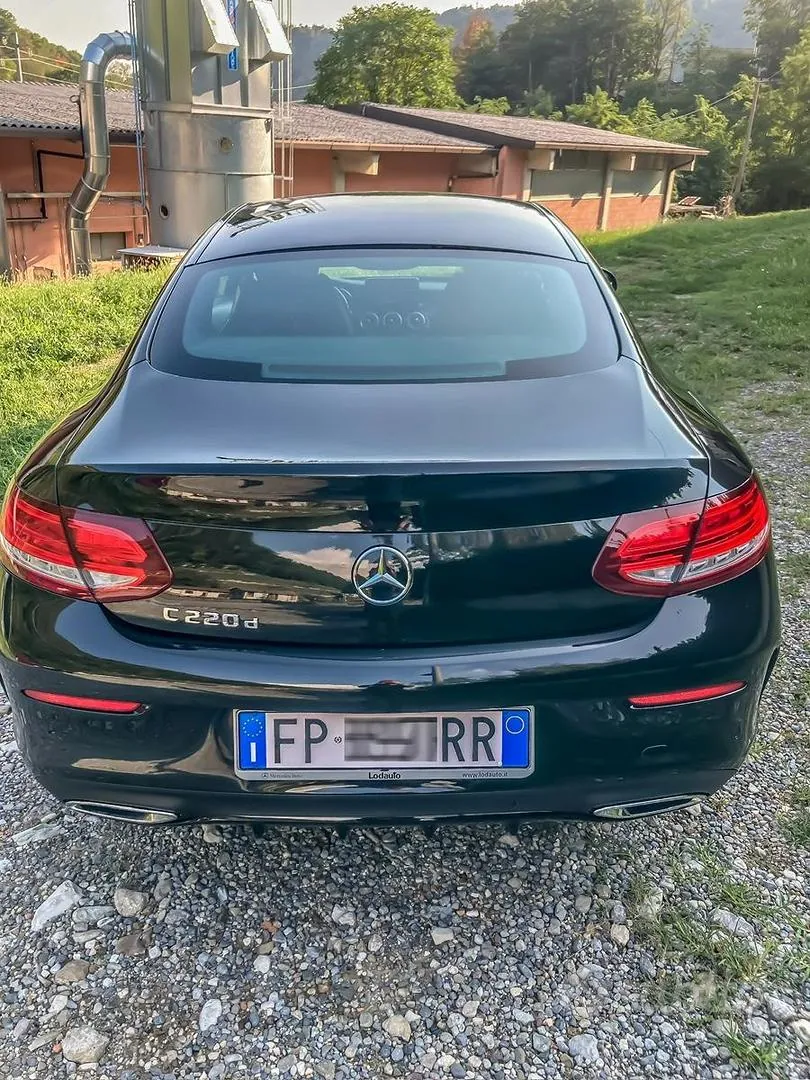 Mercedes-Benz C 2018 photo 4