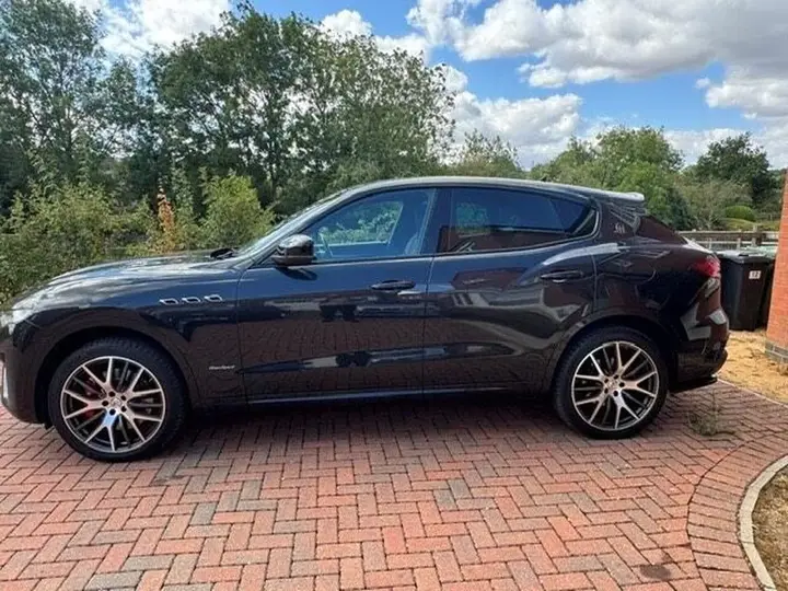 Maserati Levante 2019 photo 2