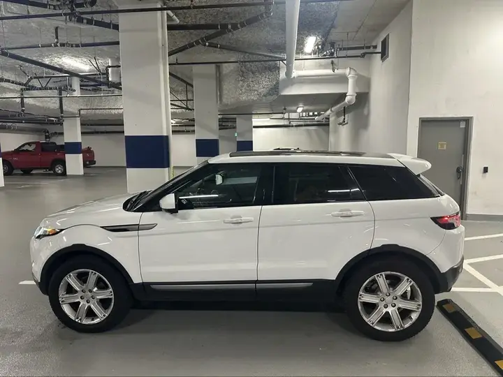 Land Rover Range Rover Evoque 2015 photo 5
