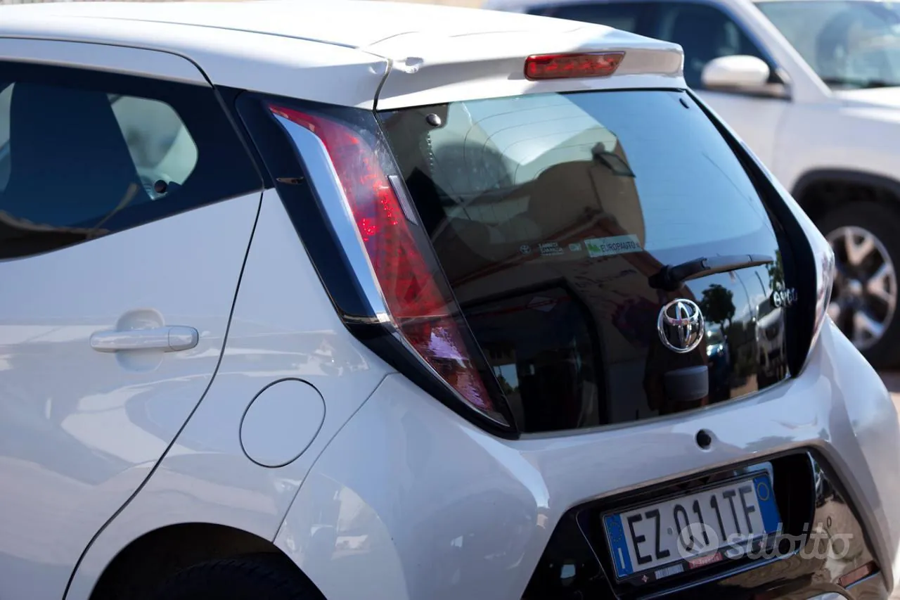 Toyota Aygo 2015 photo 4