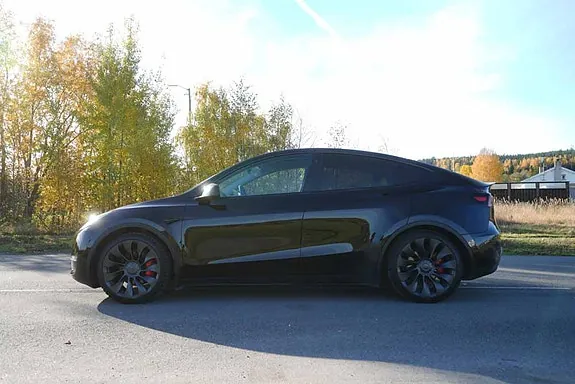Tesla Model Y 2022 photo 5