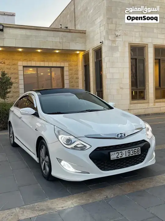 Hyundai Sonata 2012 photo 3