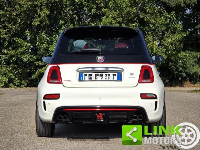 Abarth 595 2019 photo 2