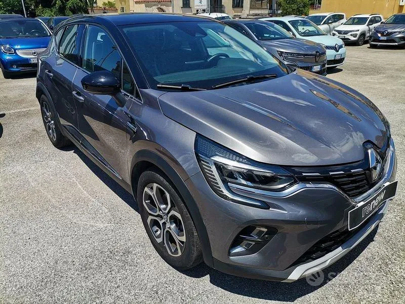 Renault Captur 2022 photo 3