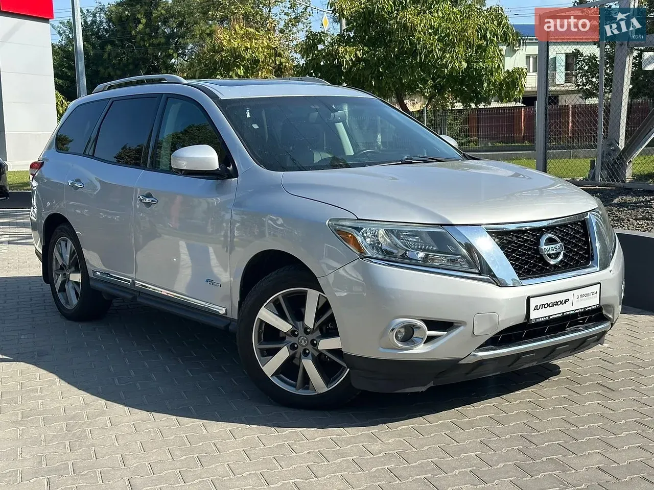 Nissan Pathfinder 2013 photo 5