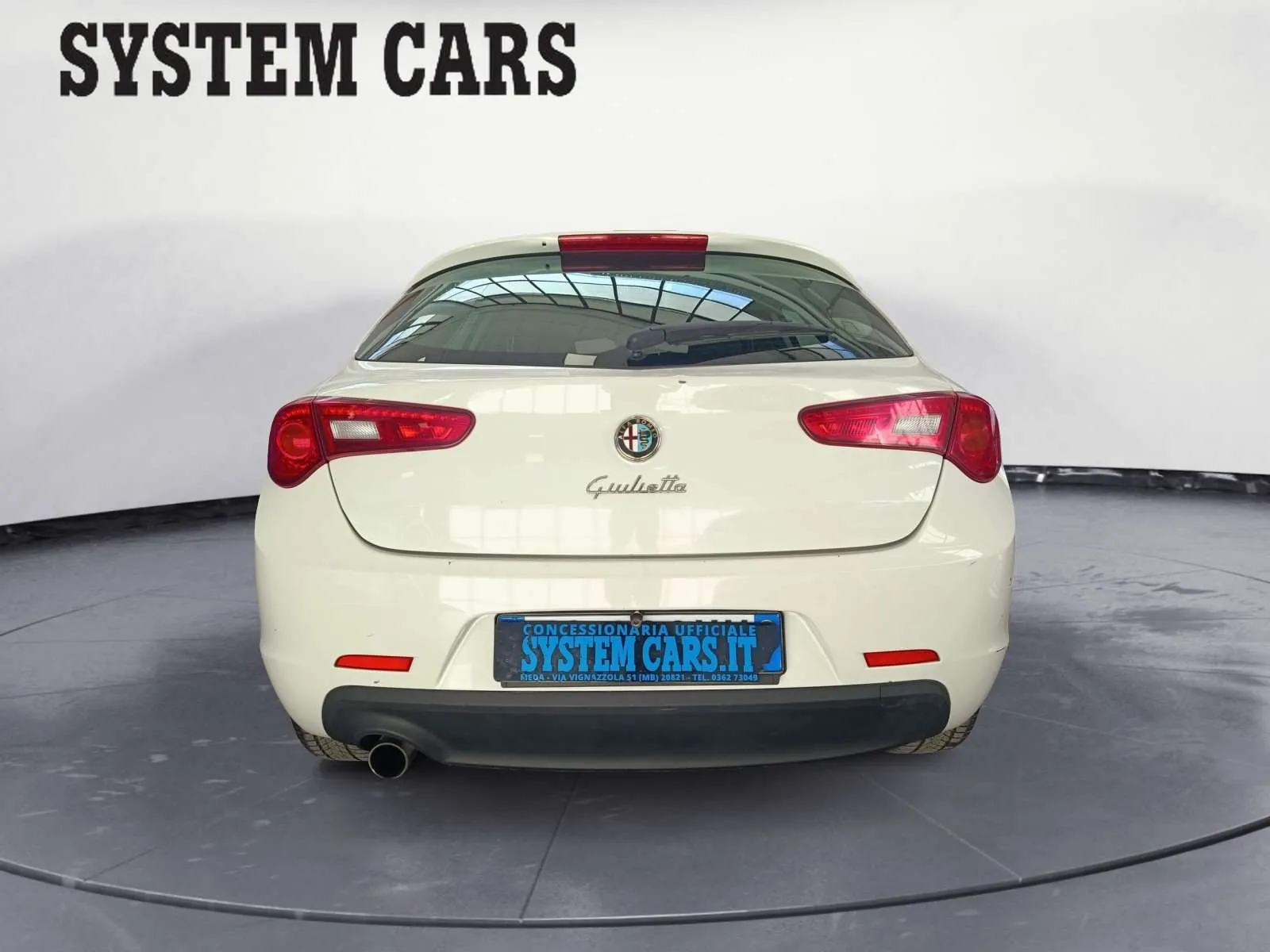 Alfa Romeo Giulietta 2011 photo 4