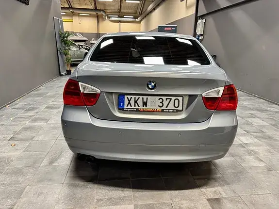 BMW 325I 2006 photo 3