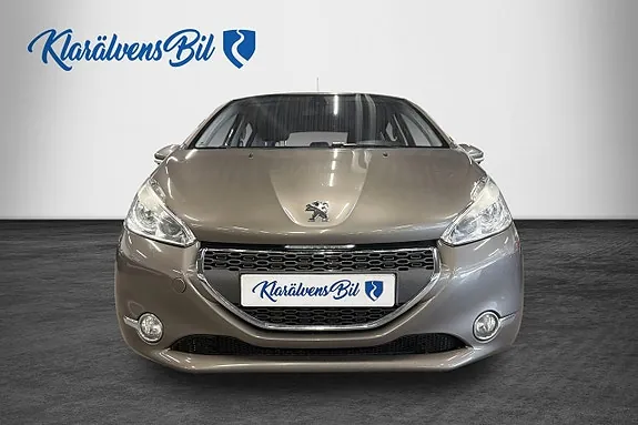 Peugeot 208 2012 photo 4