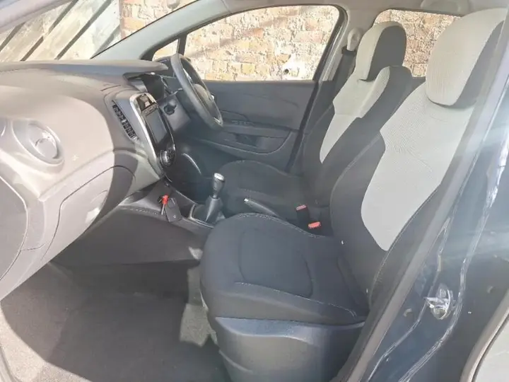Renault Captur 2018 photo 5