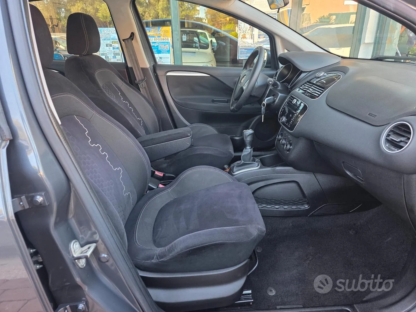 Fiat Punto 2014 photo 4