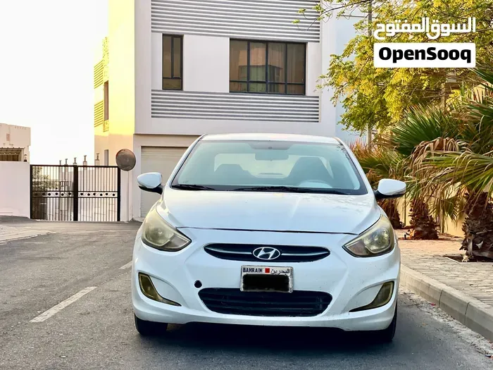 Hyundai Accent 2016 photo 2