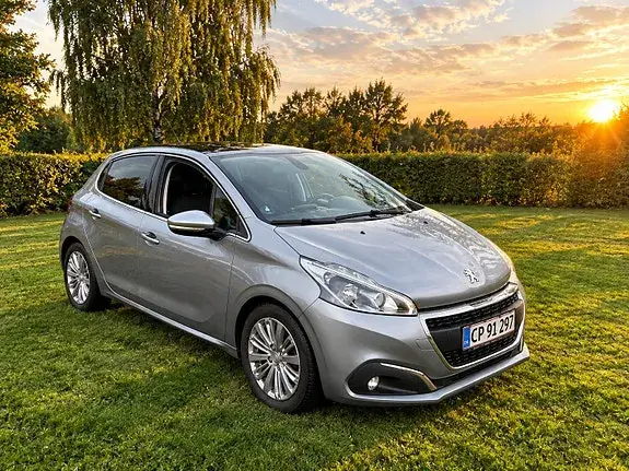 Peugeot 208 2020 photo 2