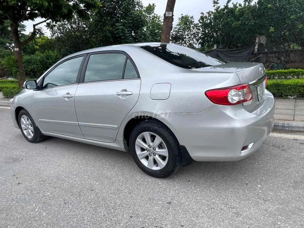 Toyota Corolla Altis 2011 photo 5