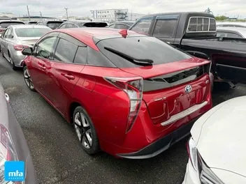 Toyota Prius 2015 photo 3