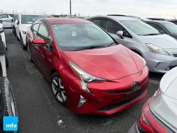 Toyota Prius 2015 photo 2