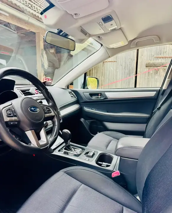 Subaru Outback 2015 photo 2