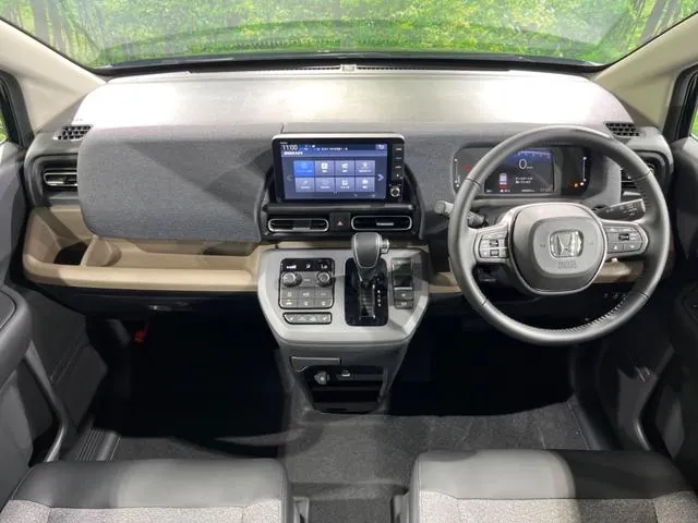 Honda Freede Air Ex 2026 photo 2