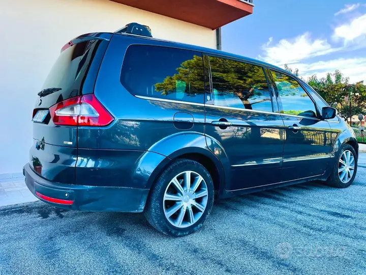 Ford Galaxy