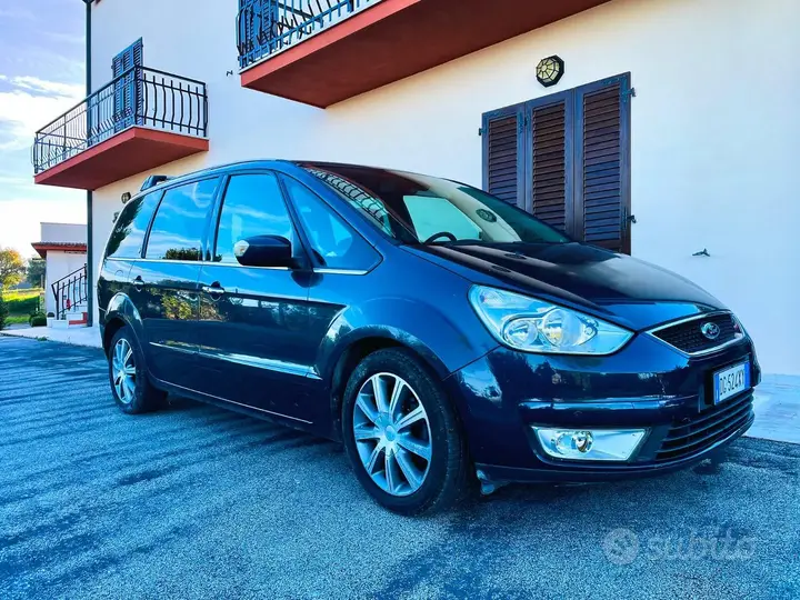 Ford Galaxy 2007 photo 2