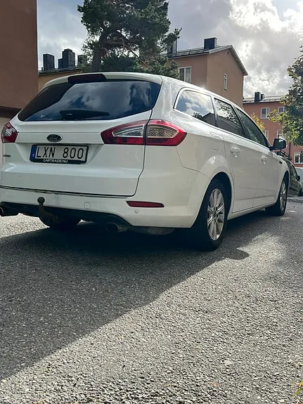 Ford Mondeo 2012 photo 4