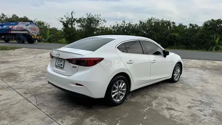 Mazda 3 2016 photo 4