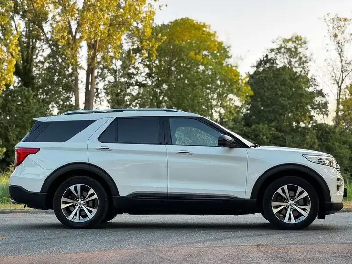 Ford Explorer 2020 photo 5