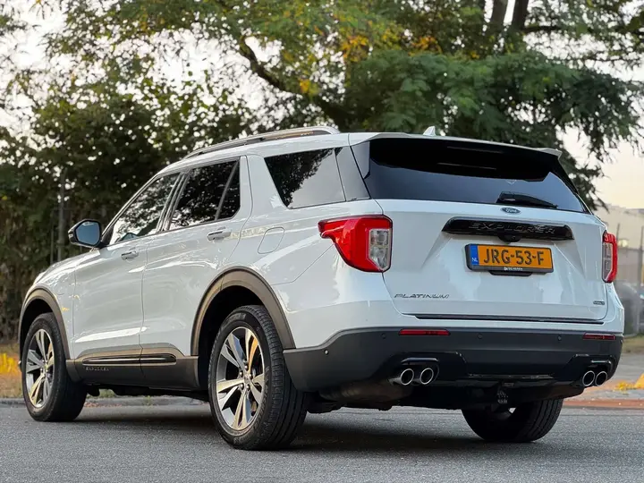 Ford Explorer 2020 photo 4