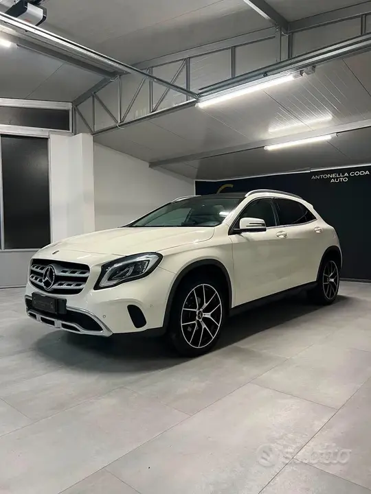 Mercedes-Benz Gla 2017 photo 3
