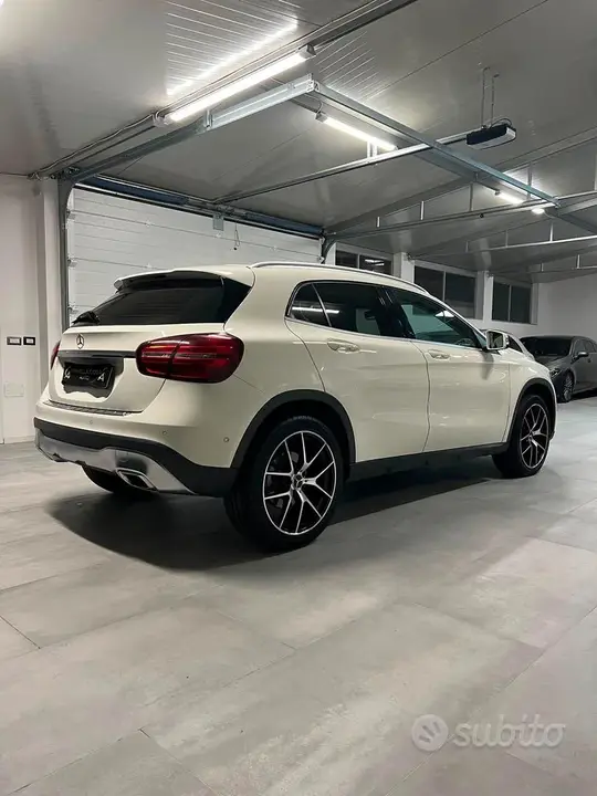 Mercedes-Benz Gla 2017 photo 5