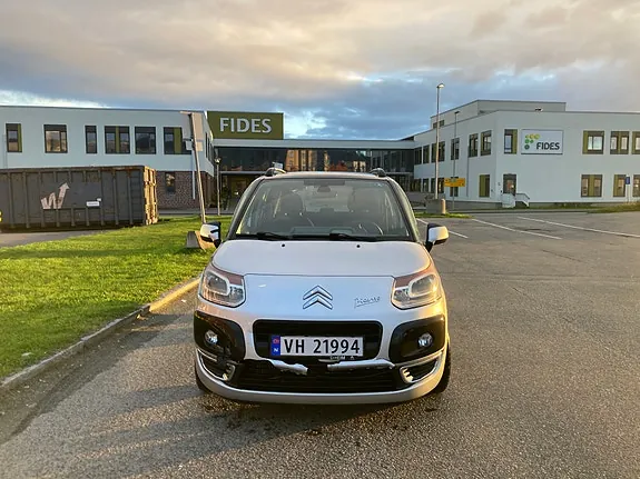 Citroen C3 Picasso 2010 photo 2
