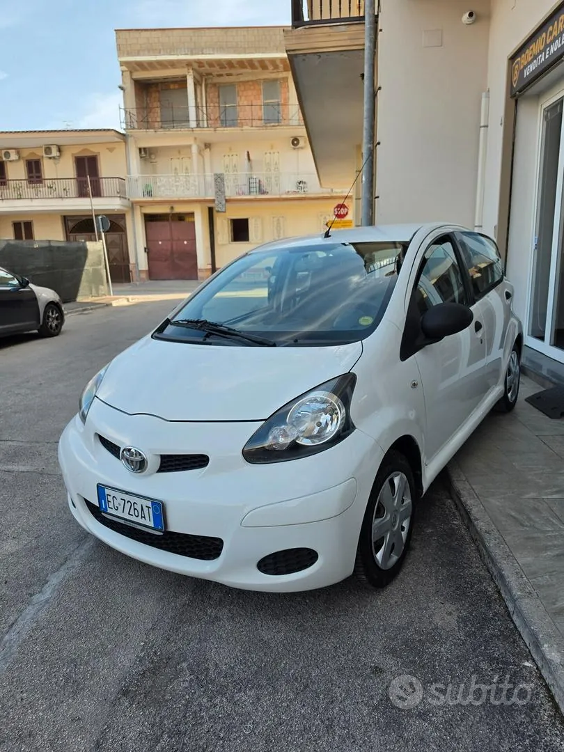 Toyota Aygo 2011 photo 4