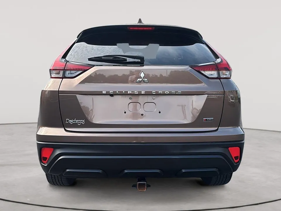 Mitsubishi Eclipse Cross 2023 photo 3
