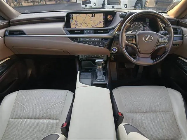 Lexus Es 2019 photo 3