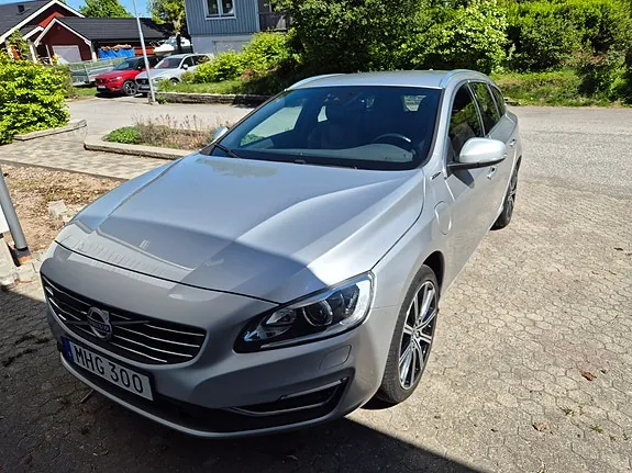 Volvo V60 2018 photo 2