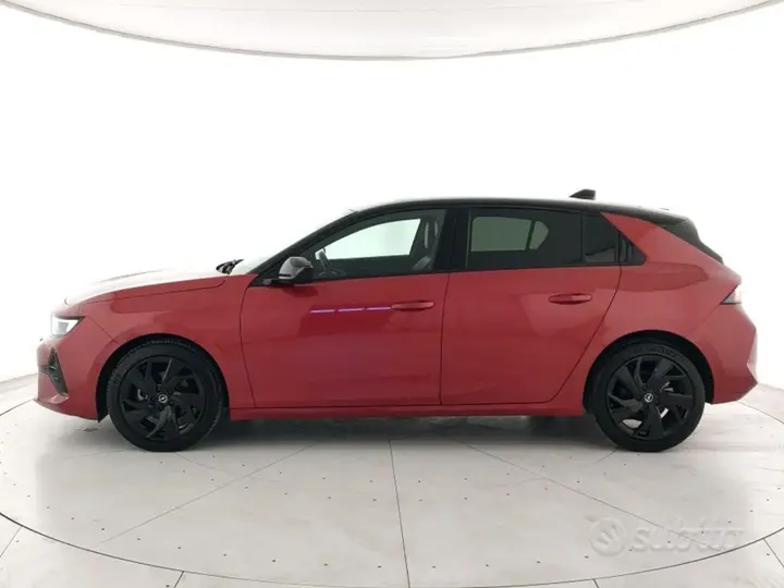 Opel Astra 2024 photo 2