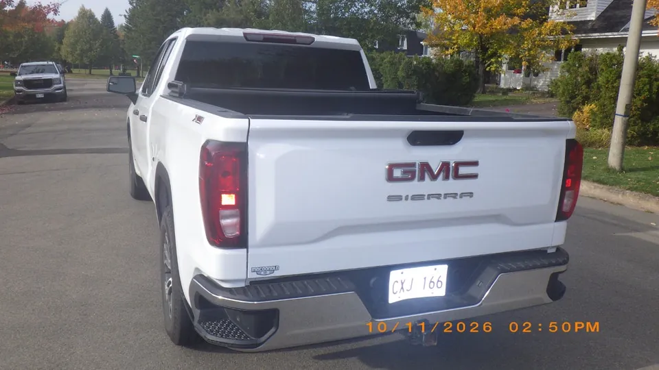 GMC Sierra 1500 2022 photo 3