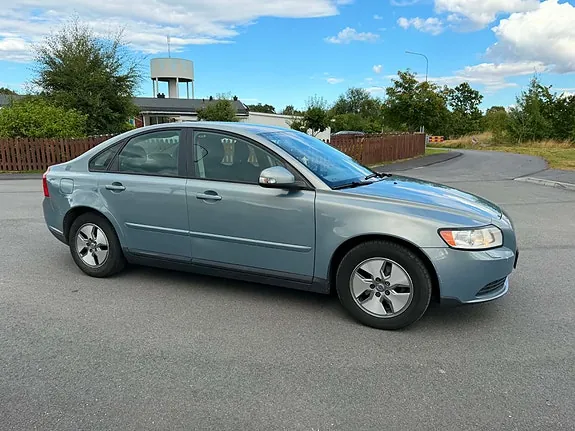 Volvo S40