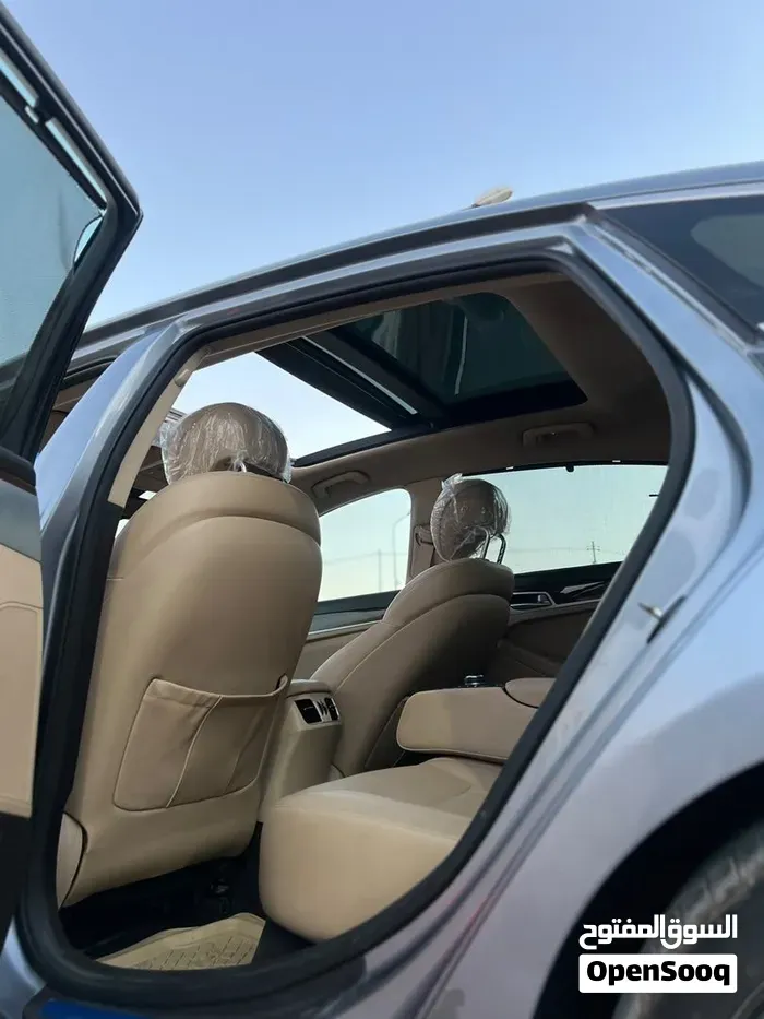 Genesis G80 2016 photo 4