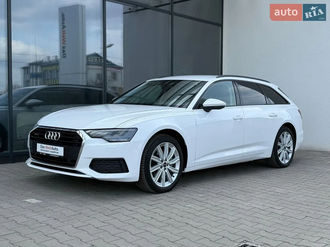 Audi A6 2022 photo 2