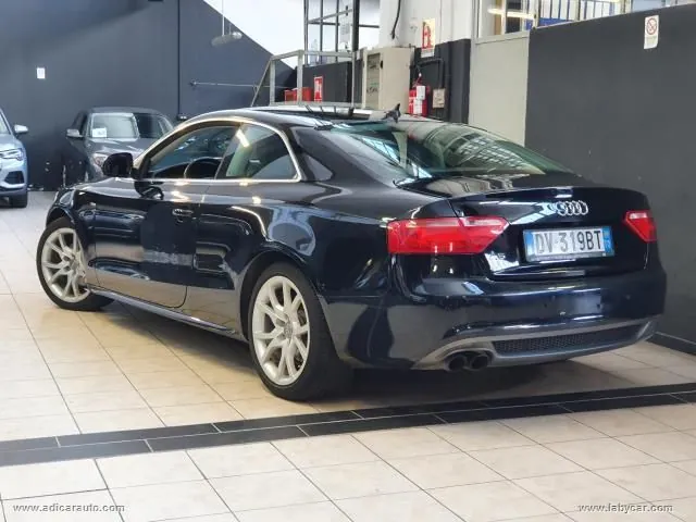 Audi A5 2009 photo 4