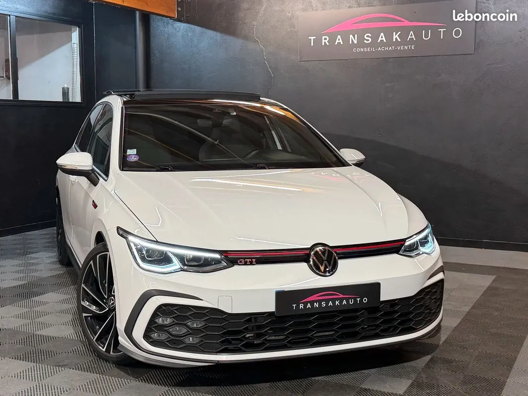Volkswagen Golf 2020 photo 2