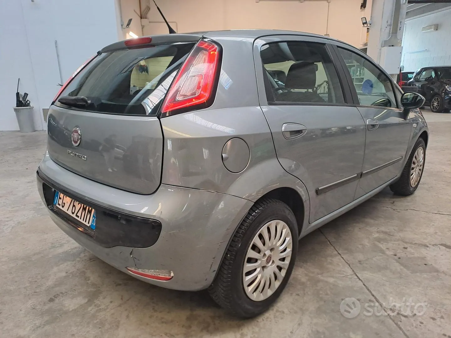 Fiat Punto Evo 2011 photo 4
