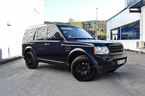 Land Rover Discovery 2010 photo 2