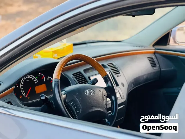 Hyundai Azera 2006 photo 2