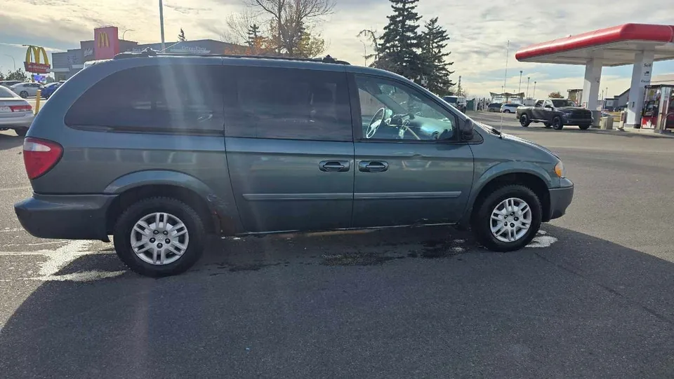 Dodge Grand Caravan 2005 photo 5