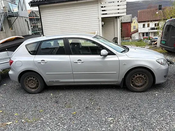 Mazda 3 2005 photo 4